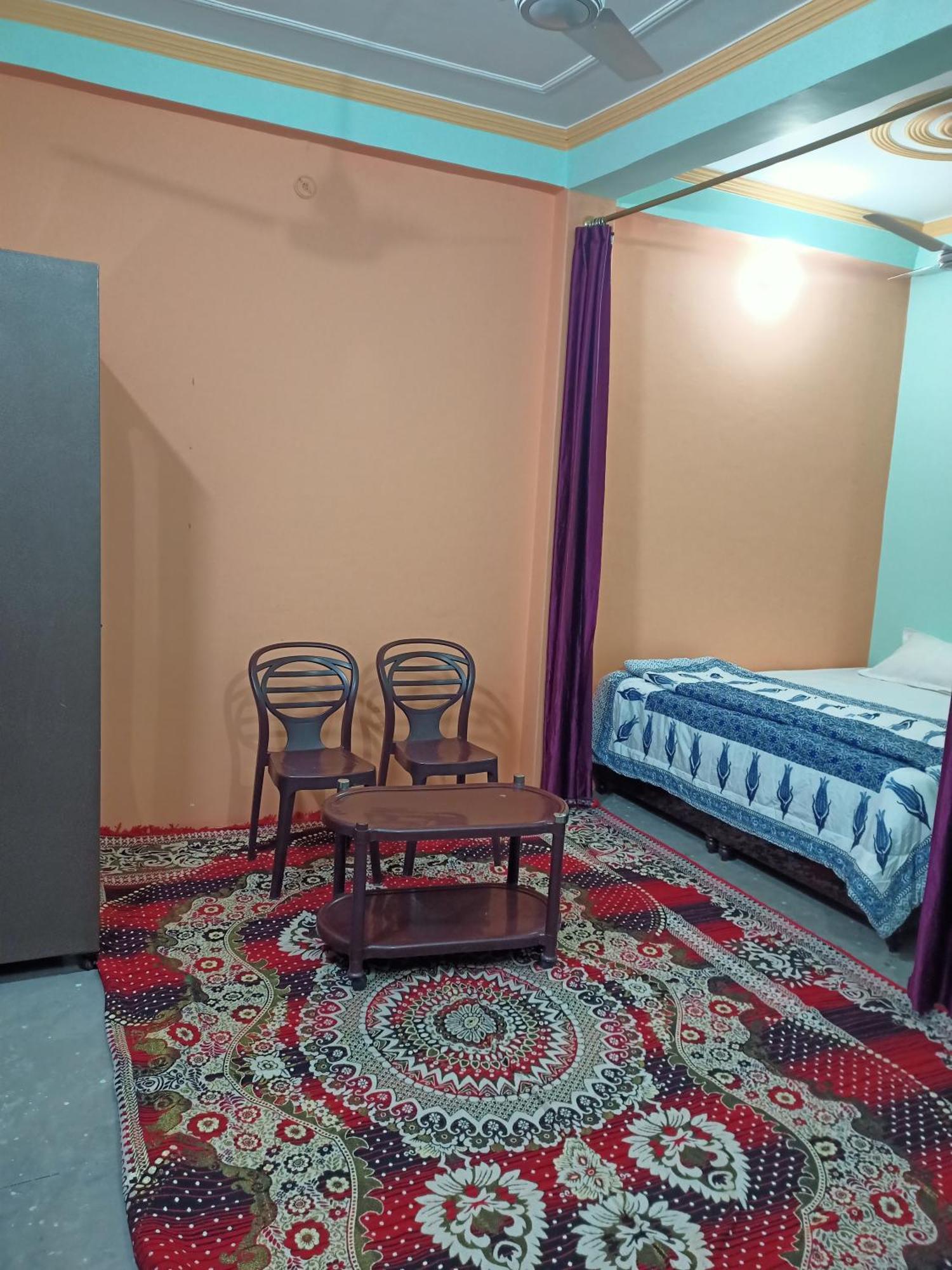 Girija Shail Bhavan Ayodhya Esterno foto